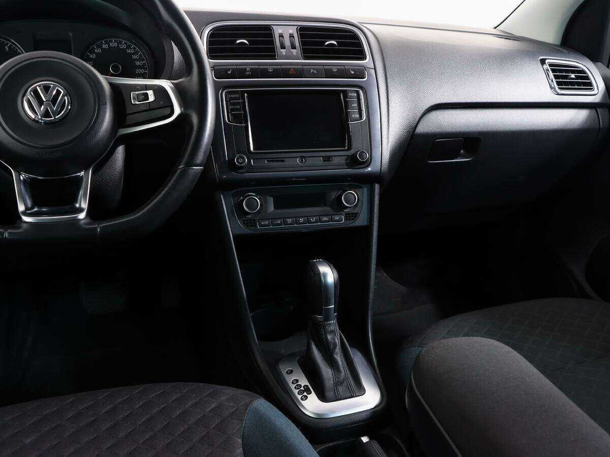 Volkswagen Polo б/у, 2019, Роботизированная. Фото: #8