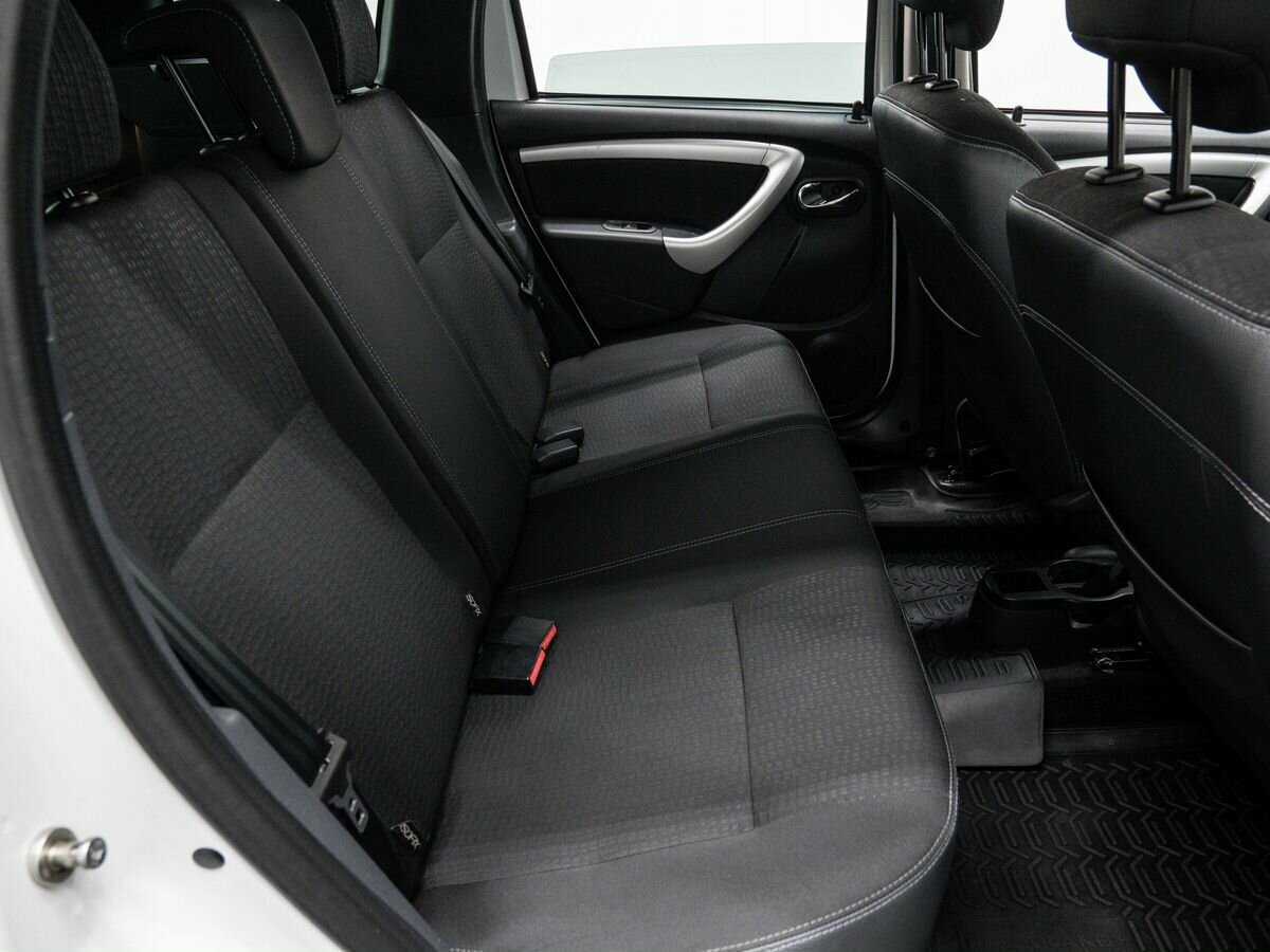 Nissan Terrano б/у, 2015, Автоматическая. Фото: #9