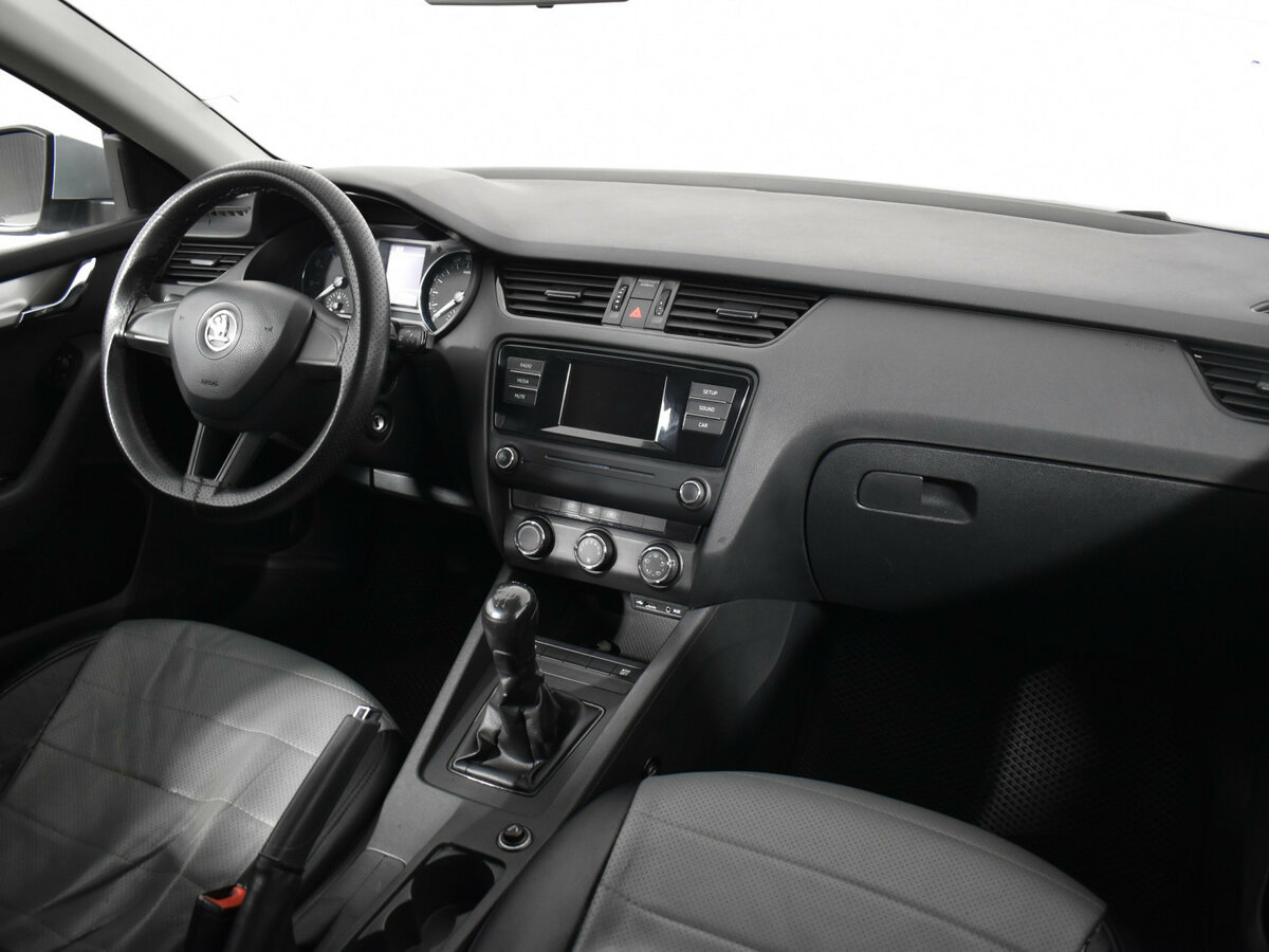 Skoda Octavia б/у, 2015, Механическая. Фото: #8