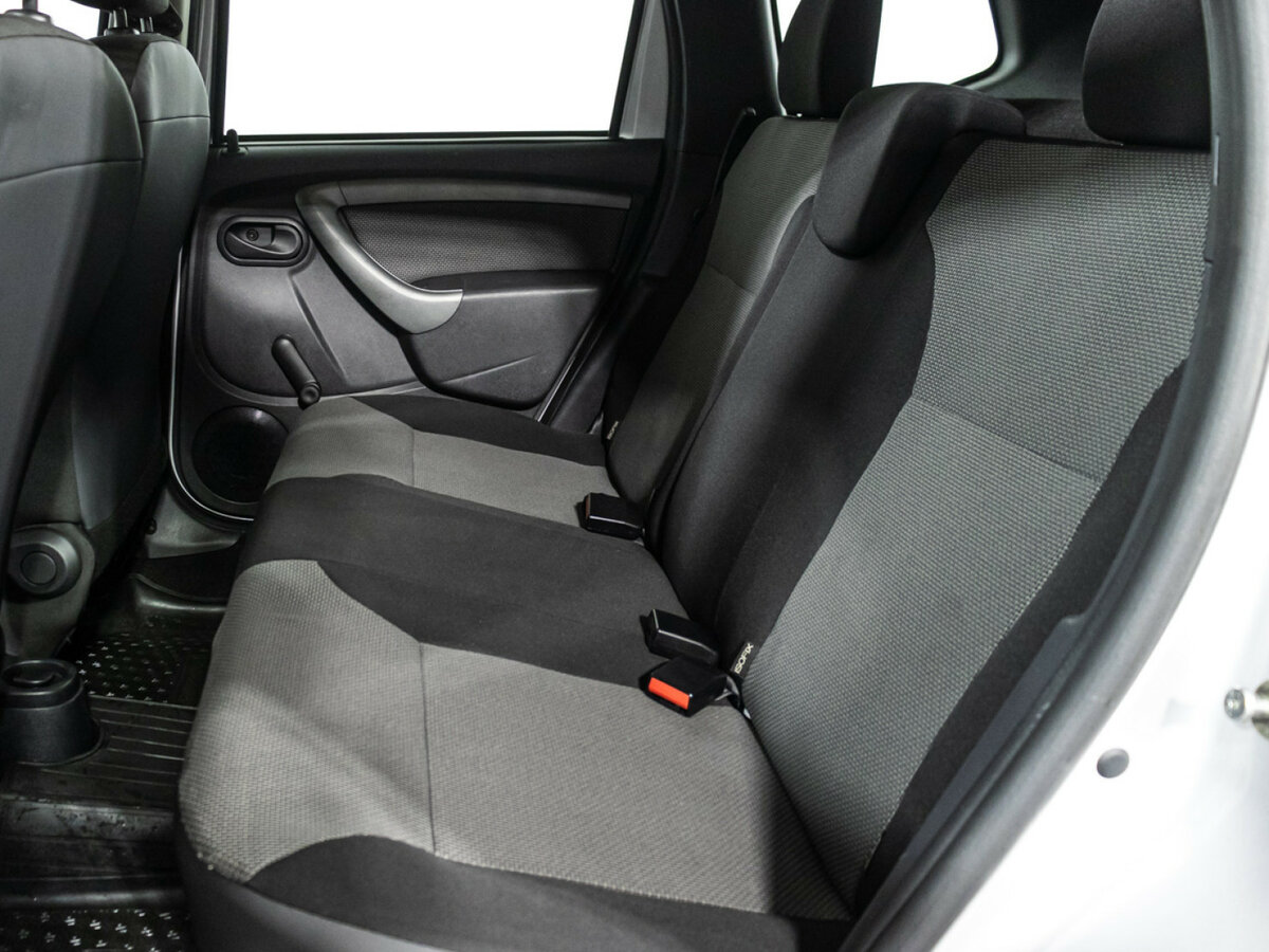 Renault Duster б/у, 2017, Механическая. Фото: #9