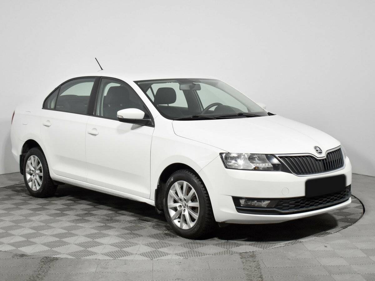 Skoda Rapid б/у, 2018, Автоматическая. Фото: #2