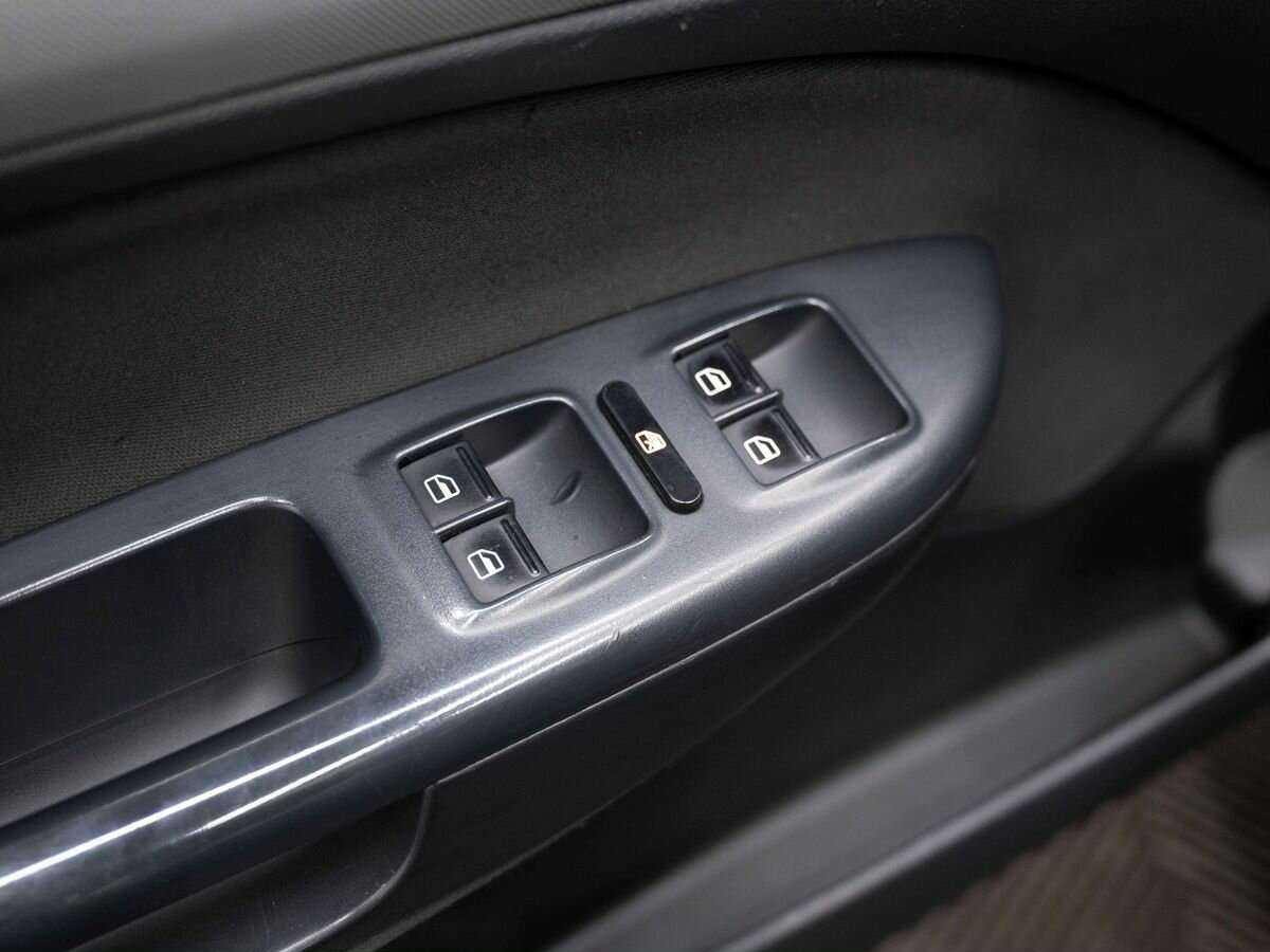 Skoda Octavia б/у, 2012, Механическая. Фото: #8