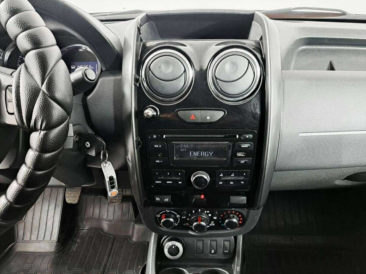 Renault Duster б/у, 2015, Механическая. Фото: #9