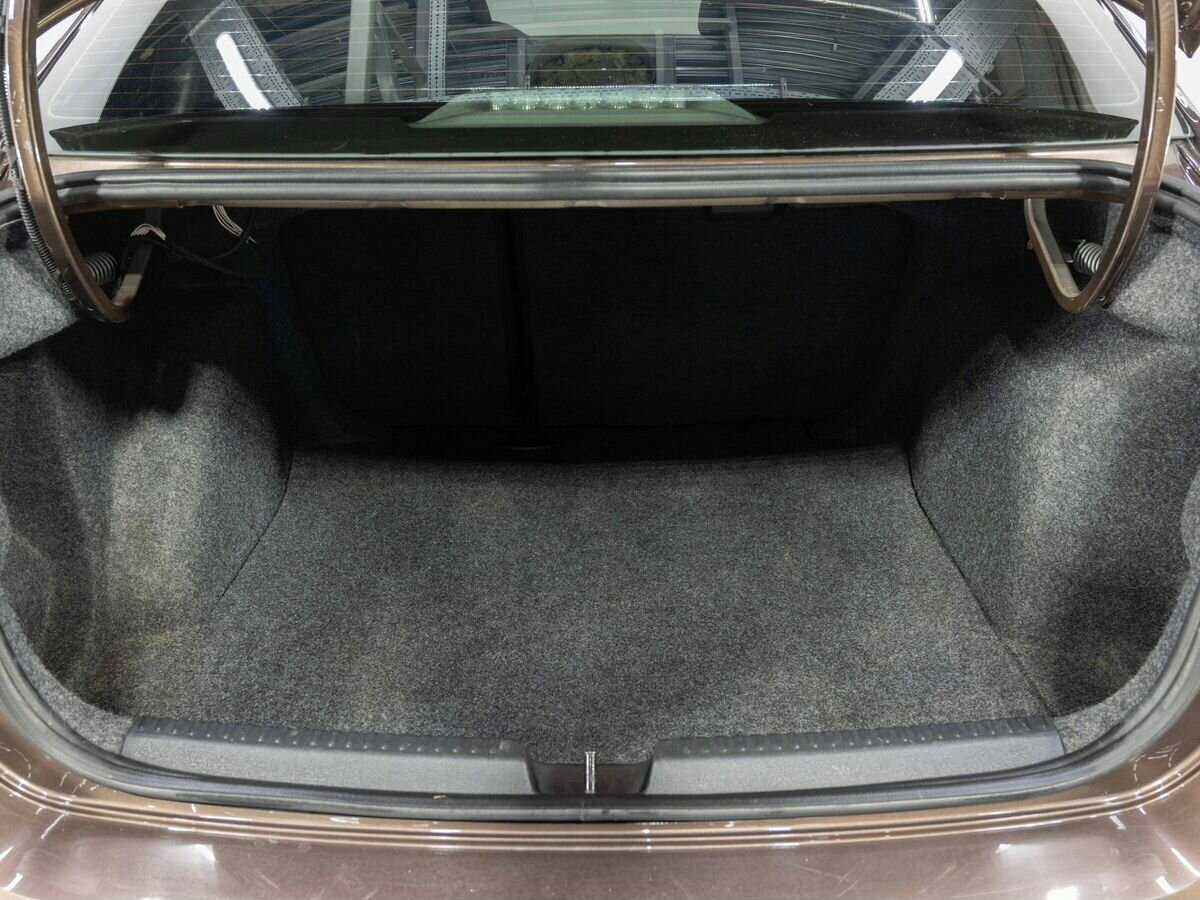 Volkswagen Polo б/у, 2016, Автоматическая. Фото: #21