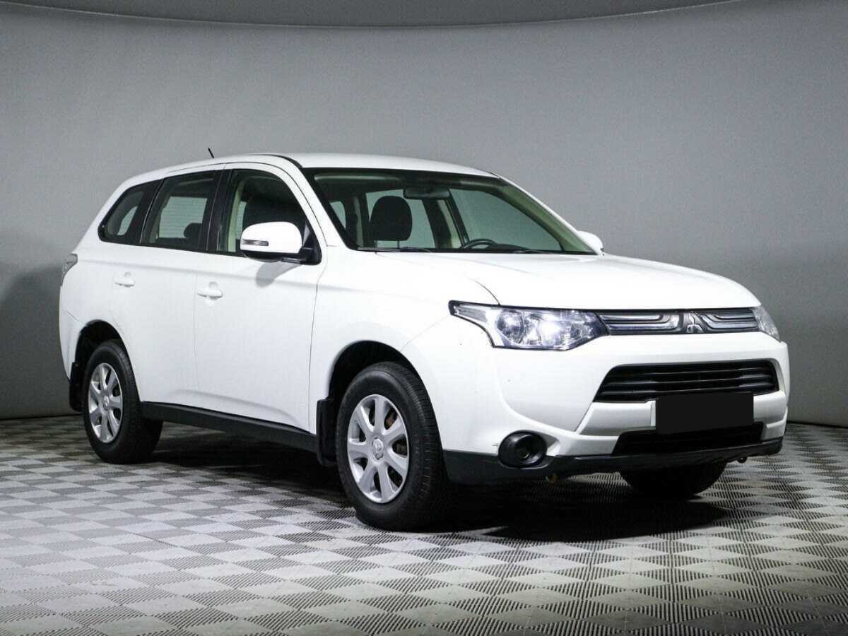 Mitsubishi Outlander б/у, 2013, Вариатор. Фото: #2