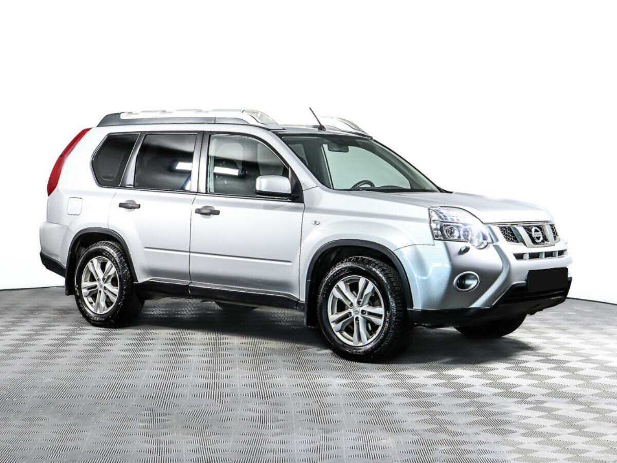Nissan X-Trail б/у, 2013, Механическая. Фото: #1