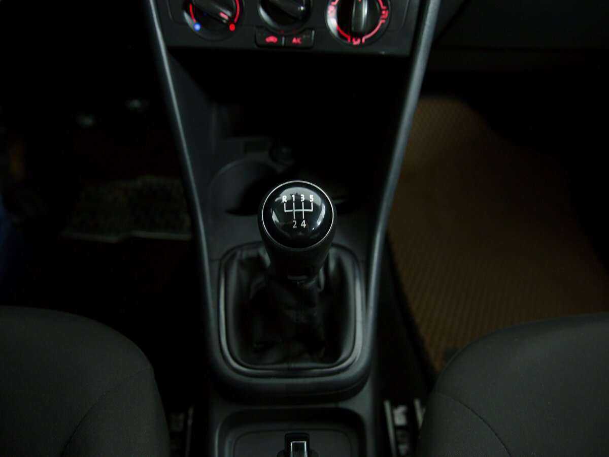 Volkswagen Polo б/у, 2019, Механическая. Фото: #13