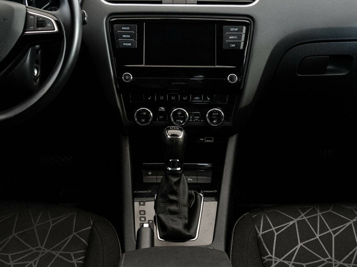 Skoda Octavia б/у, 2018, Роботизированная. Фото: #13