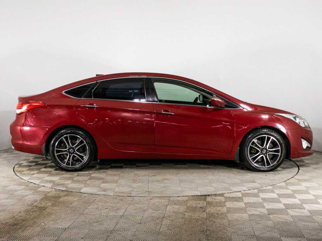 Hyundai i40 б/у, 2013, Автоматическая. Фото: #3