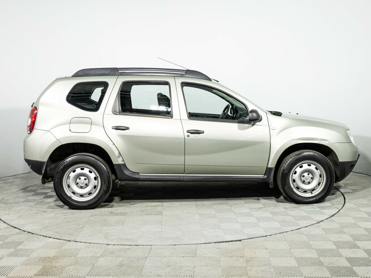 Renault Duster б/у, 2014, Автоматическая. Фото: #3