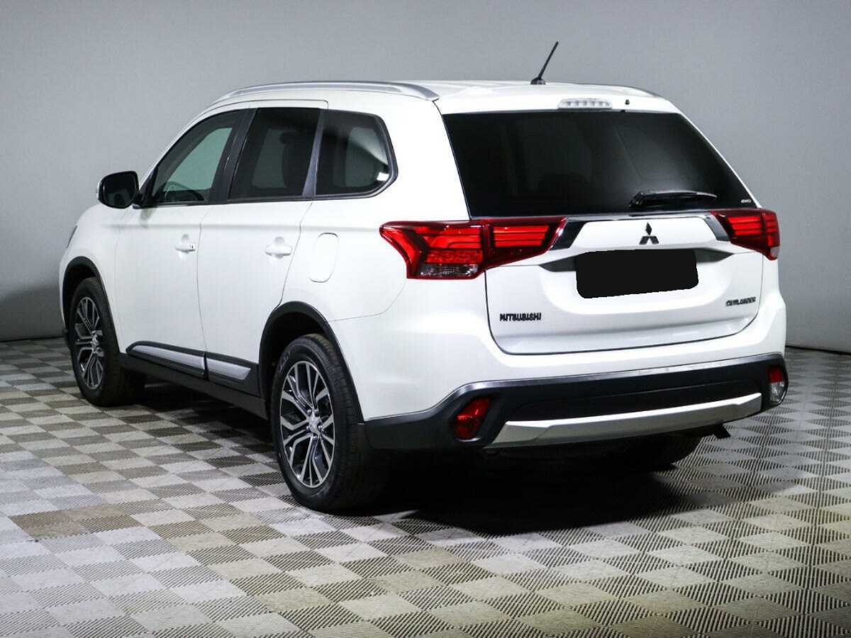Mitsubishi Outlander б/у, 2016, Вариатор. Фото: #5