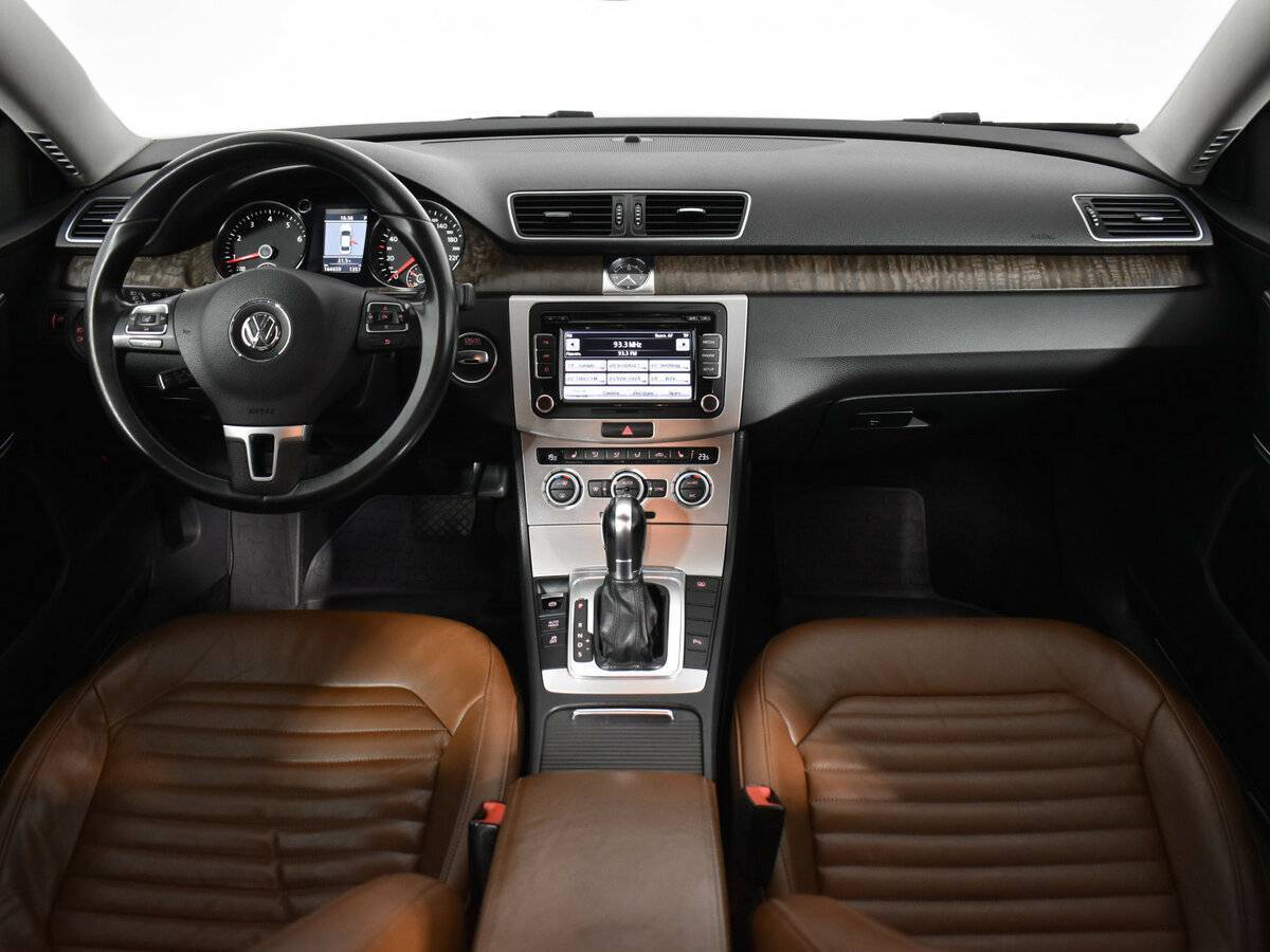 Volkswagen Passat б/у, 2012, Роботизированная. Фото: #9