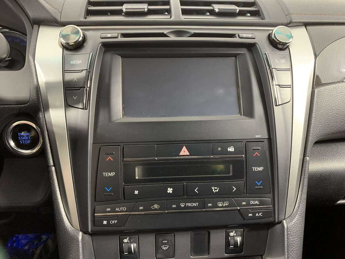 Toyota Camry б/у, 2016, Автоматическая. Фото: #13