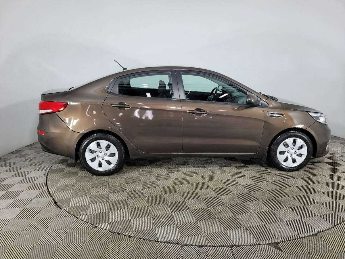 Kia Rio б/у, 2016, Автоматическая. Фото: #3