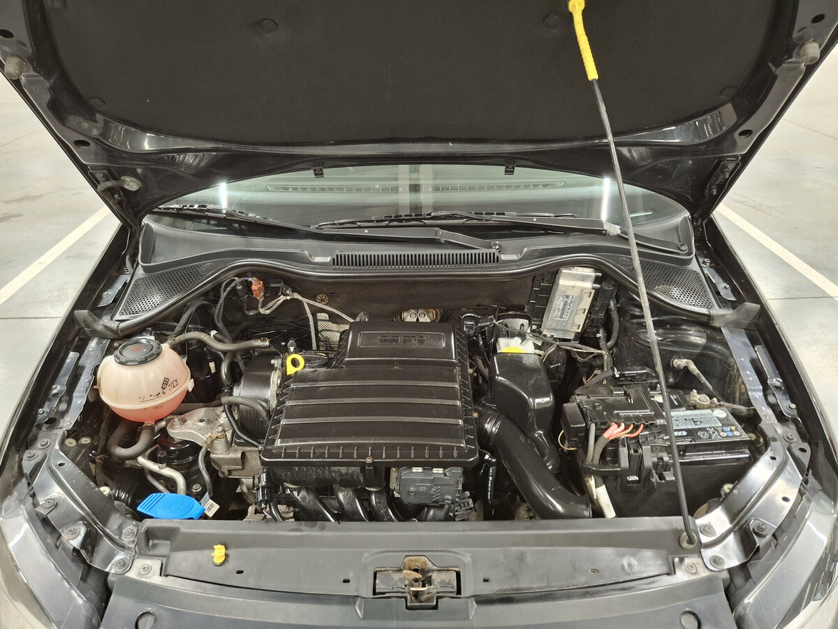 Volkswagen Polo б/у, 2017, Автоматическая. Фото: #8