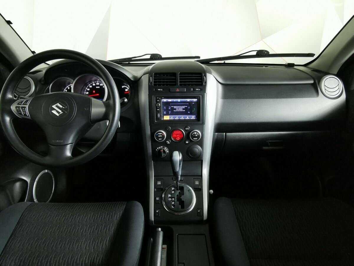 Suzuki Grand Vitara б/у, 2013, Автоматическая. Фото: #9
