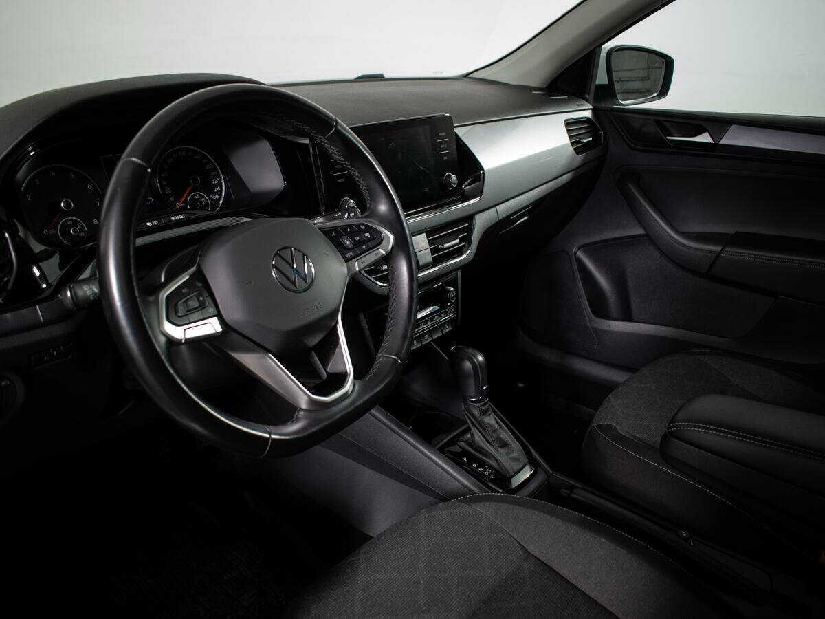 Volkswagen Polo б/у, 2020, Роботизированная. Фото: #11