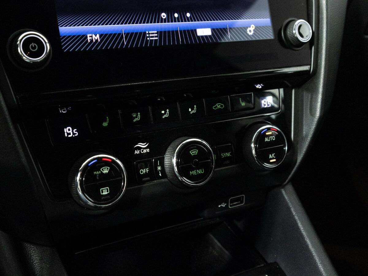 Skoda Octavia б/у, 2020, Роботизированная. Фото: #17