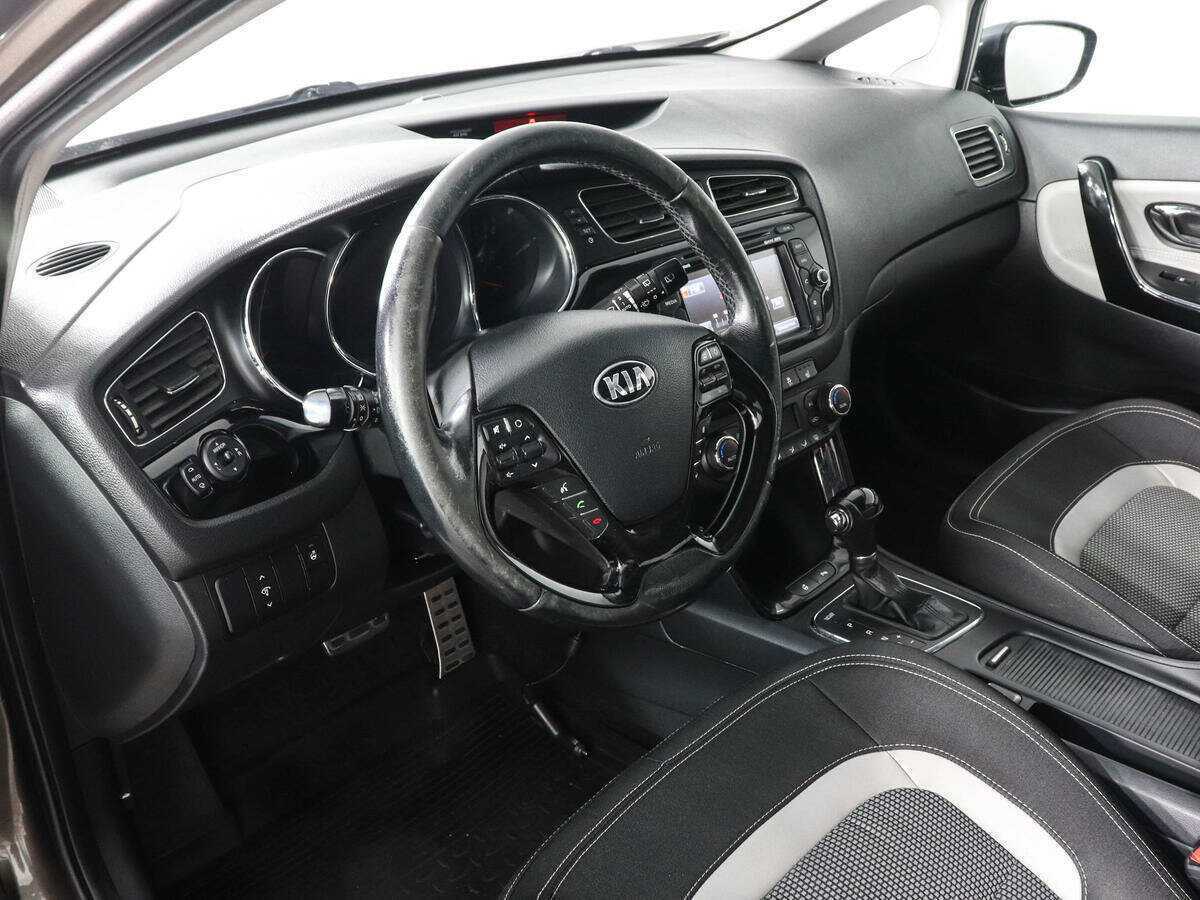 Kia Ceed б/у, 2013, Автоматическая. Фото: #8
