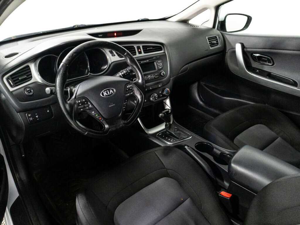 Kia Ceed б/у, 2013, Автоматическая. Фото: #10