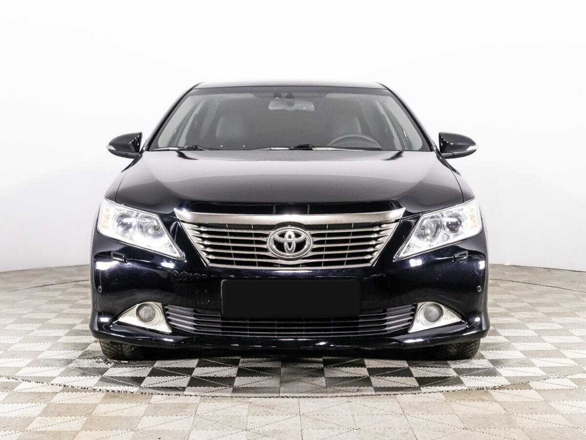 Toyota Camry б/у, 2013, Автоматическая. Фото: #1