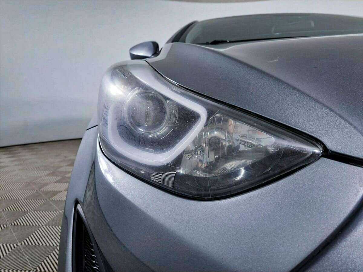 Hyundai Elantra б/у, 2015, Механическая. Фото: #16