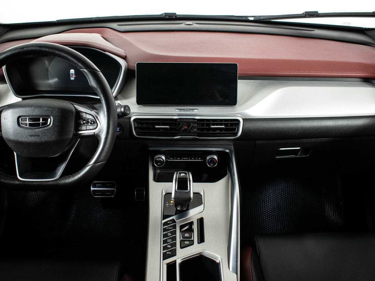 Geely Coolray б/у, 2021, Роботизированная. Фото: #9