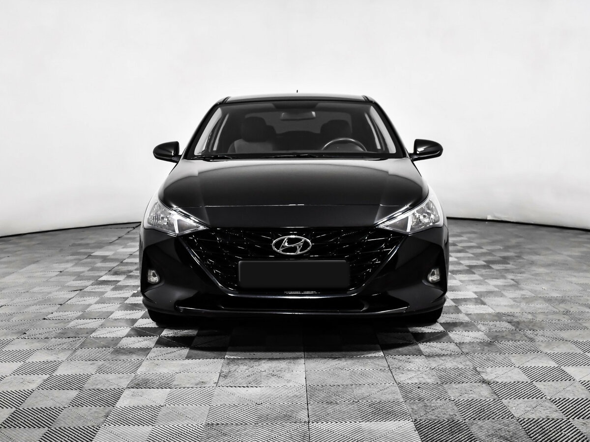 Hyundai Solaris б/у, 2021, Автоматическая. Фото: #1