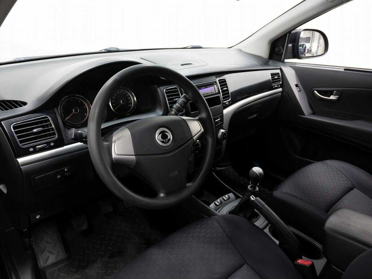 SsangYong Actyon б/у, 2012, Механическая. Фото: #7