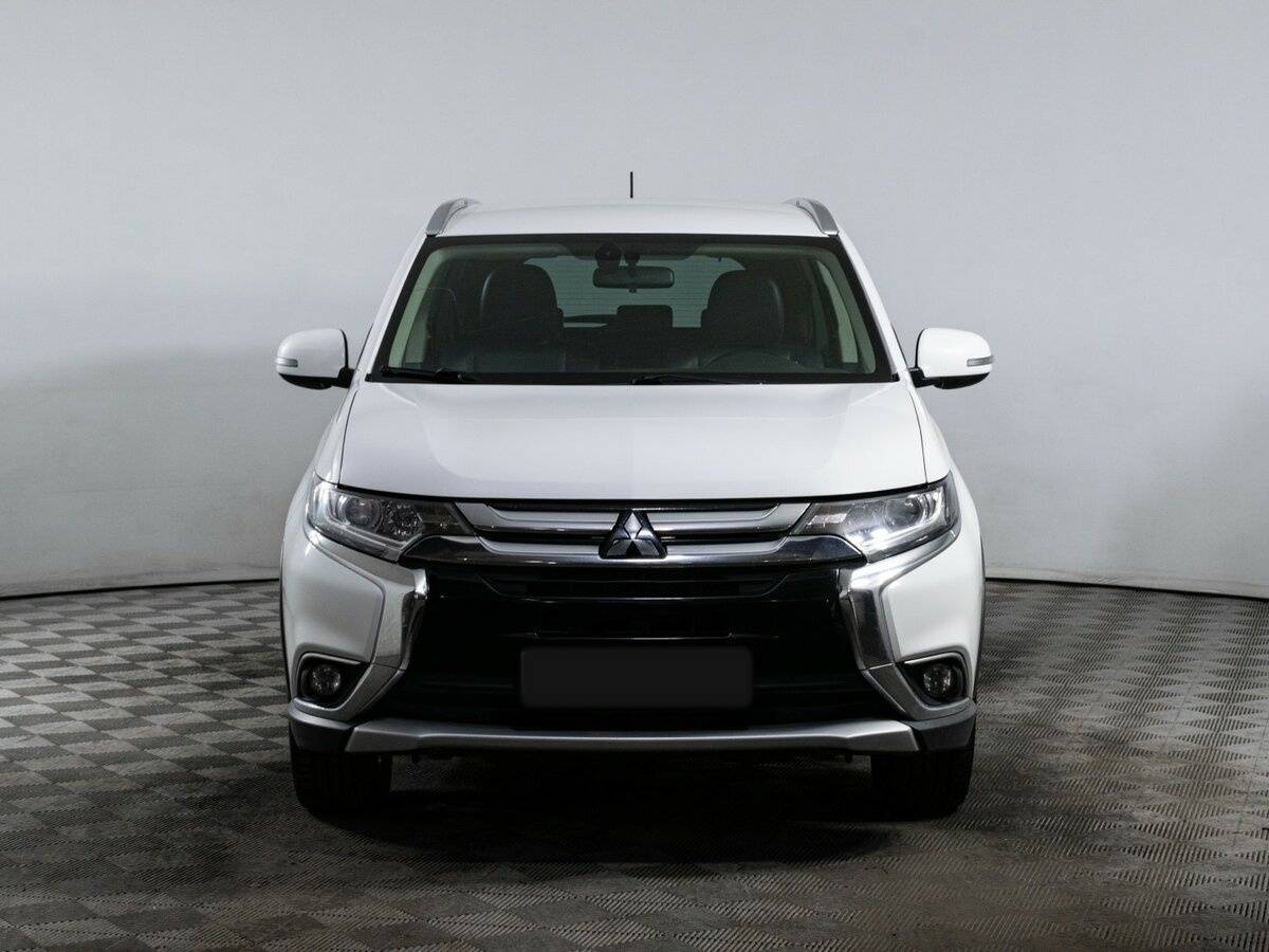Mitsubishi Outlander б/у, 2016, Вариатор. Фото: #1