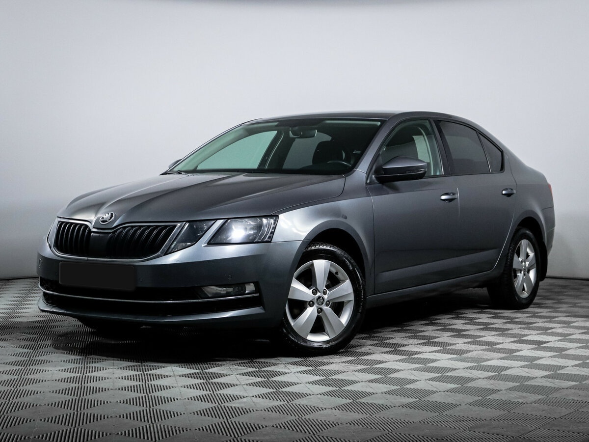 Skoda Octavia б/у, 2018, Роботизированная. Посмотреть фото