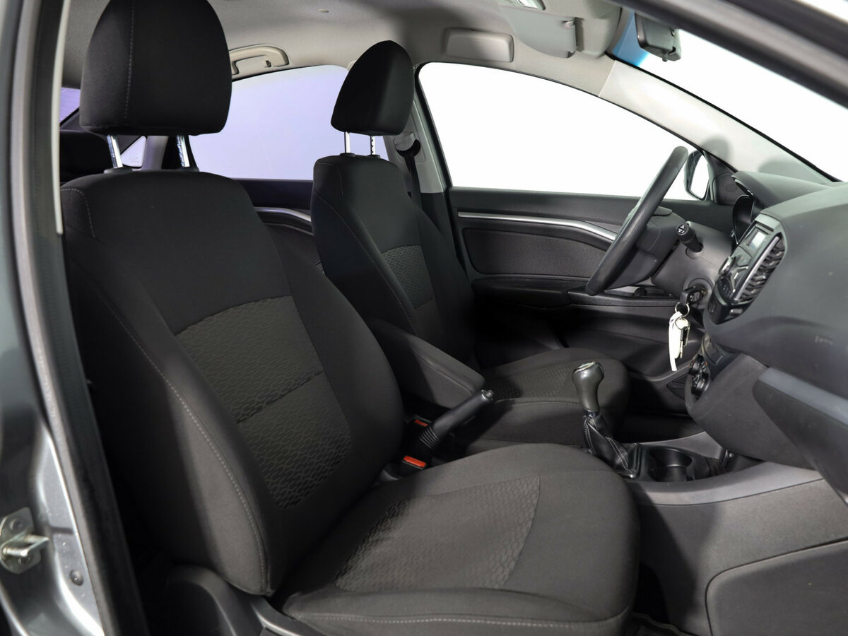 Lada (ВАЗ) Vesta б/у, 2017, Механическая. Фото: #8