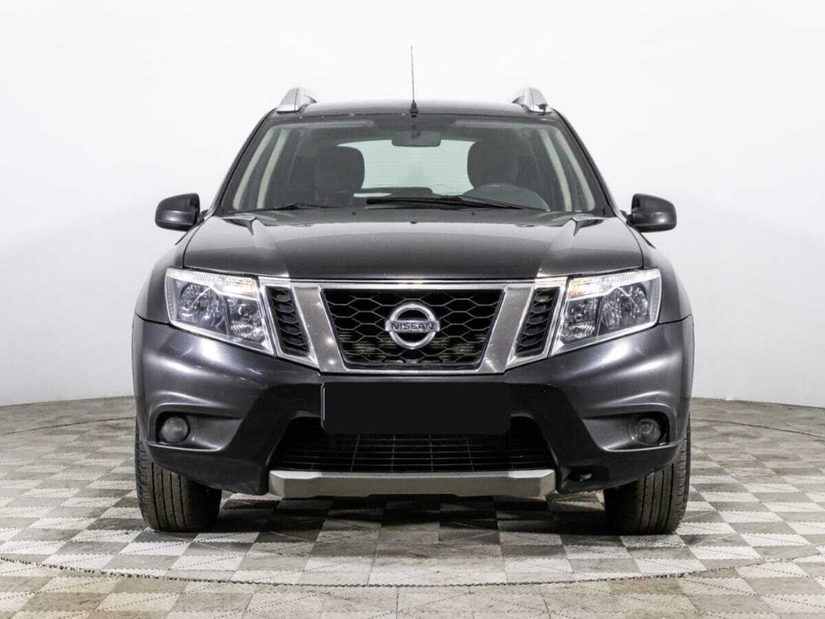 Nissan Terrano б/у, 2015, Автоматическая. Фото: #1