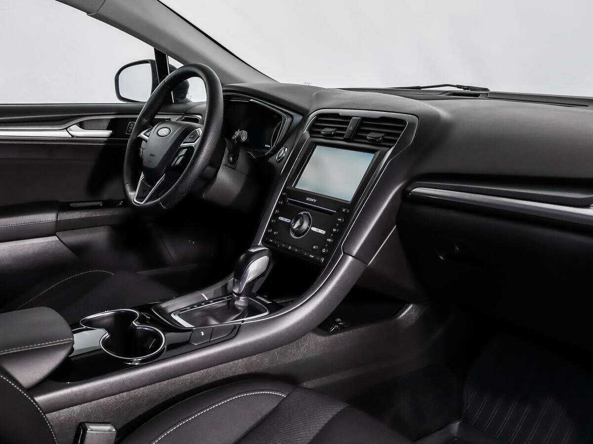 Ford Mondeo б/у, 2015, Автоматическая. Фото: #11