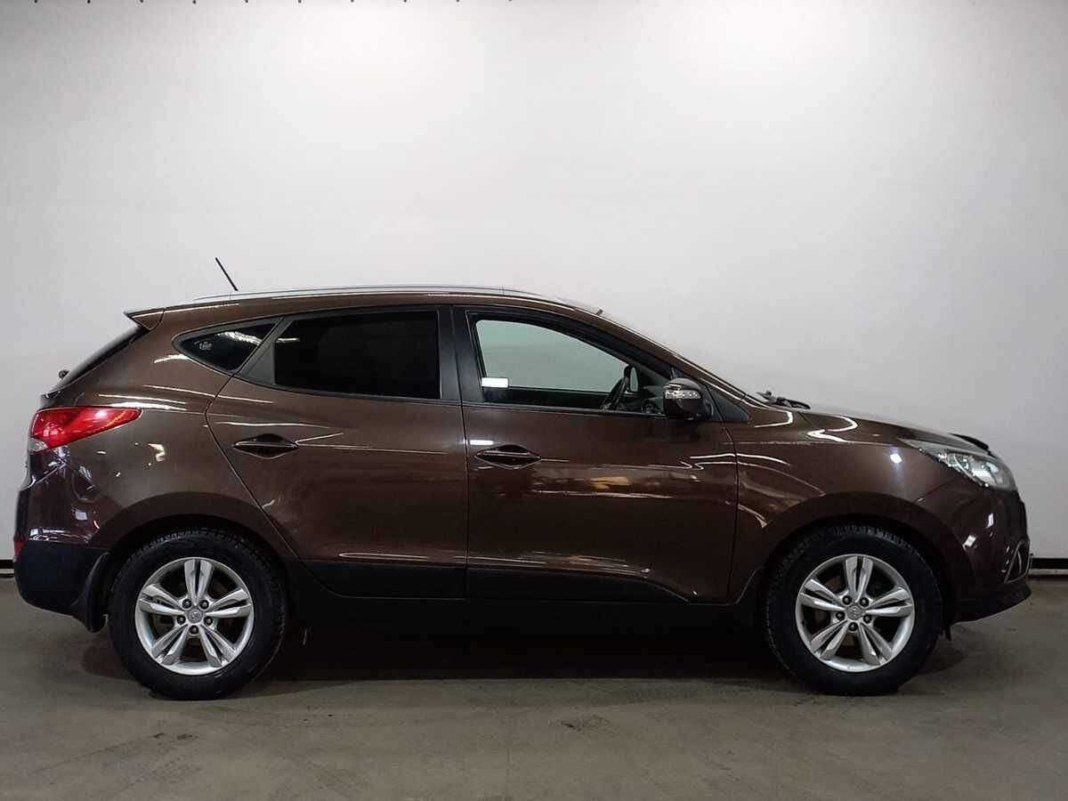 Hyundai ix35 б/у, 2012, Автоматическая. Фото: #3