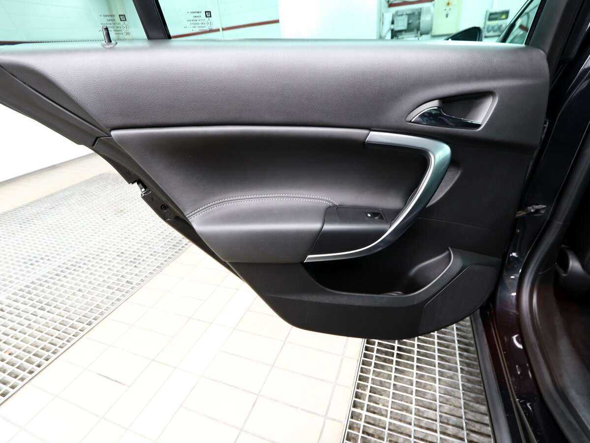 Opel Insignia б/у, 2014, Автоматическая. Фото: #14