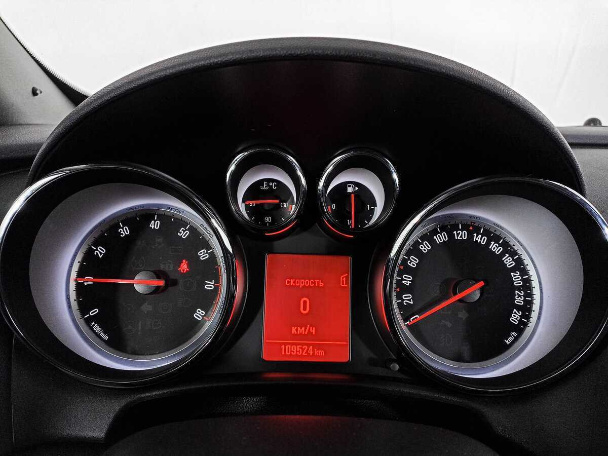 Opel Astra б/у, 2014, Механическая. Фото: #12