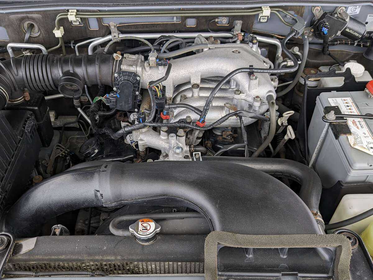 Mitsubishi Pajero б/у, 2013, Автоматическая. Фото: #8