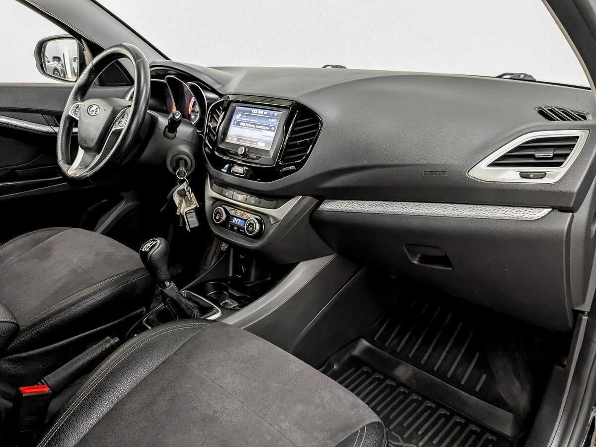 Lada (ВАЗ) Vesta б/у, 2019, Механическая. Фото: #10