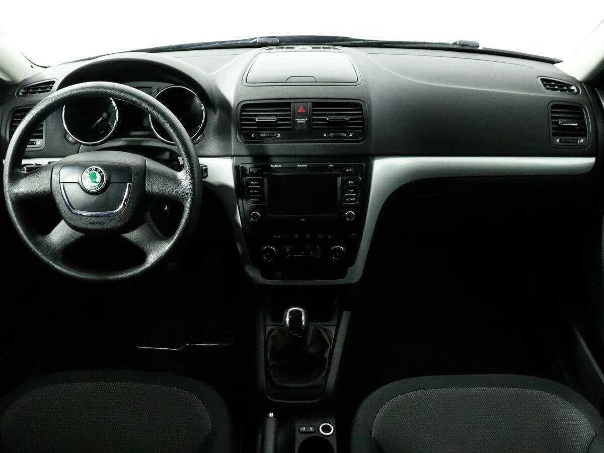 Skoda Yeti б/у, 2012, Механическая. Фото: #11