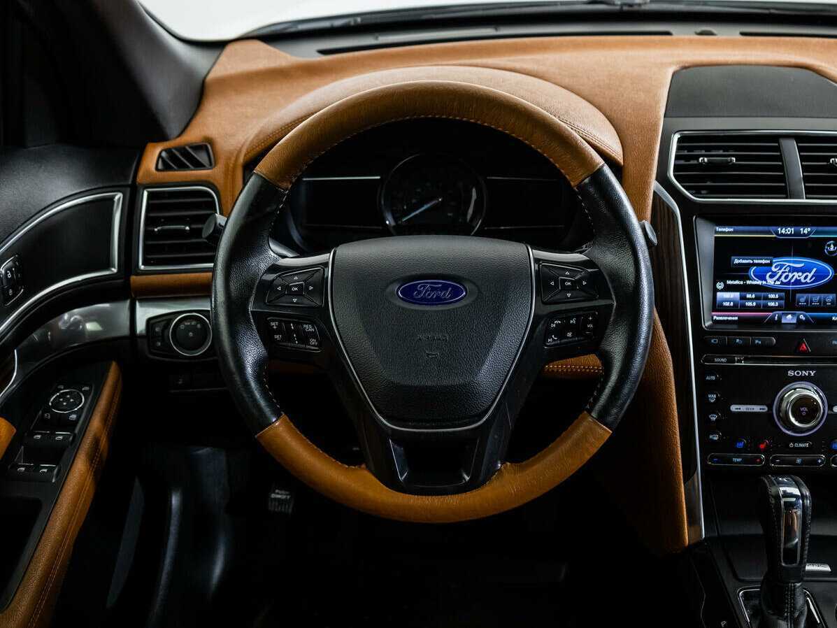 Ford Explorer б/у, 2016, Автоматическая. Фото: #11