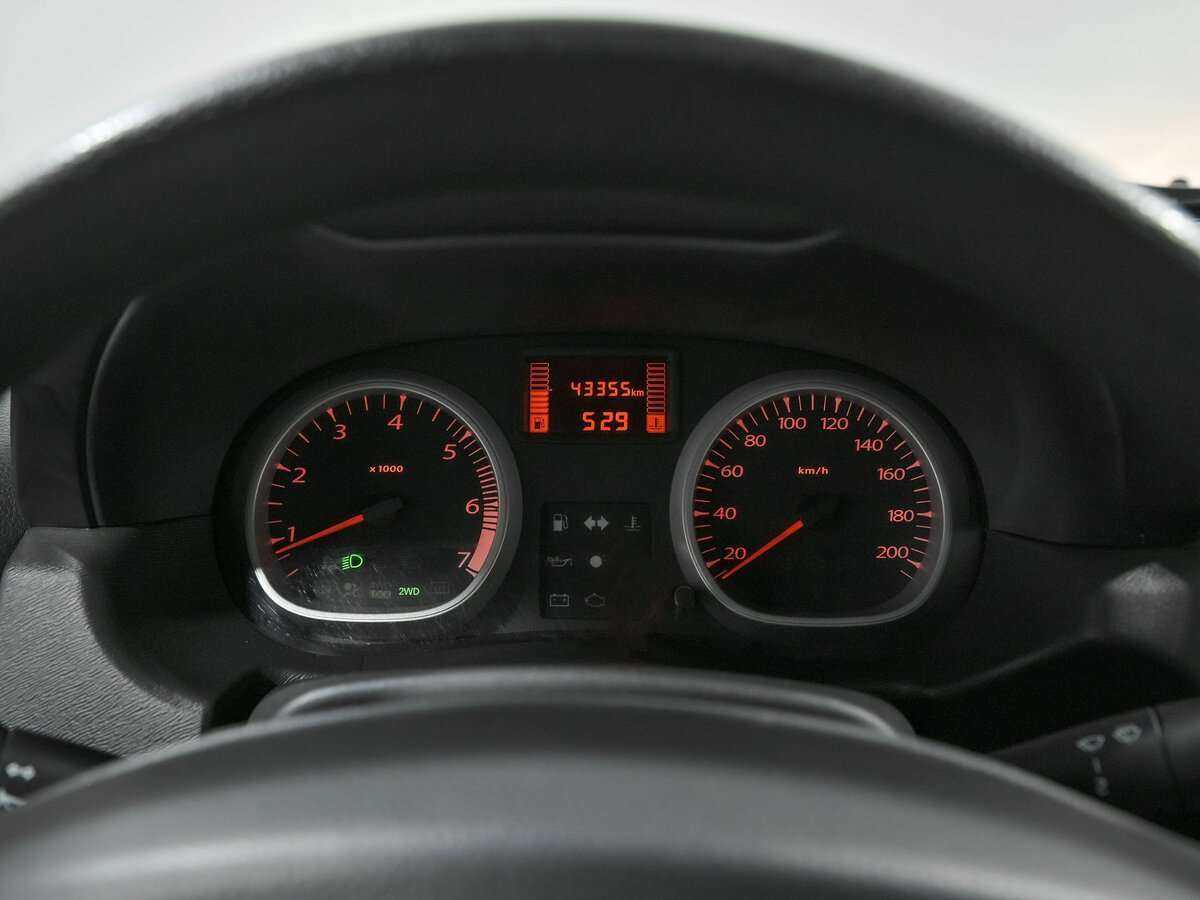 Renault Duster б/у, 2014, Механическая. Фото: #6