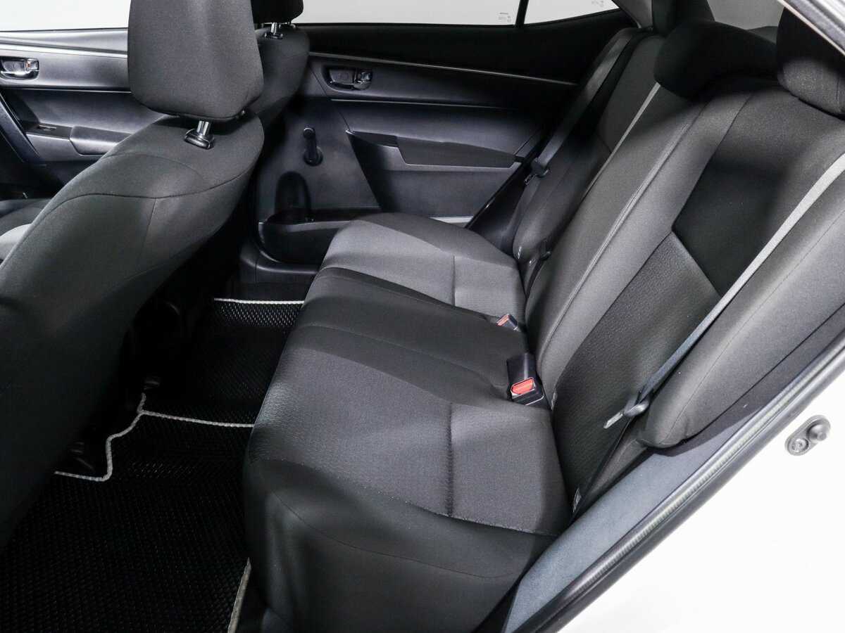 Toyota Corolla б/у, 2014, Механическая. Фото: #9