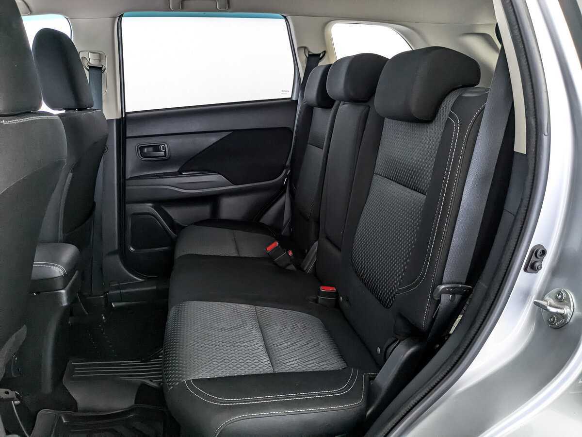 Mitsubishi Outlander б/у, 2019, Вариатор. Фото: #17