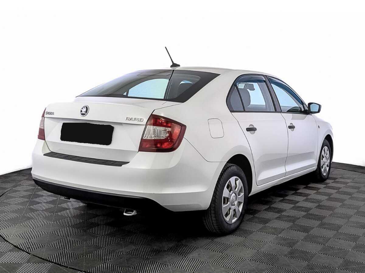 Skoda Rapid б/у, 2017, Механическая. Фото: #4