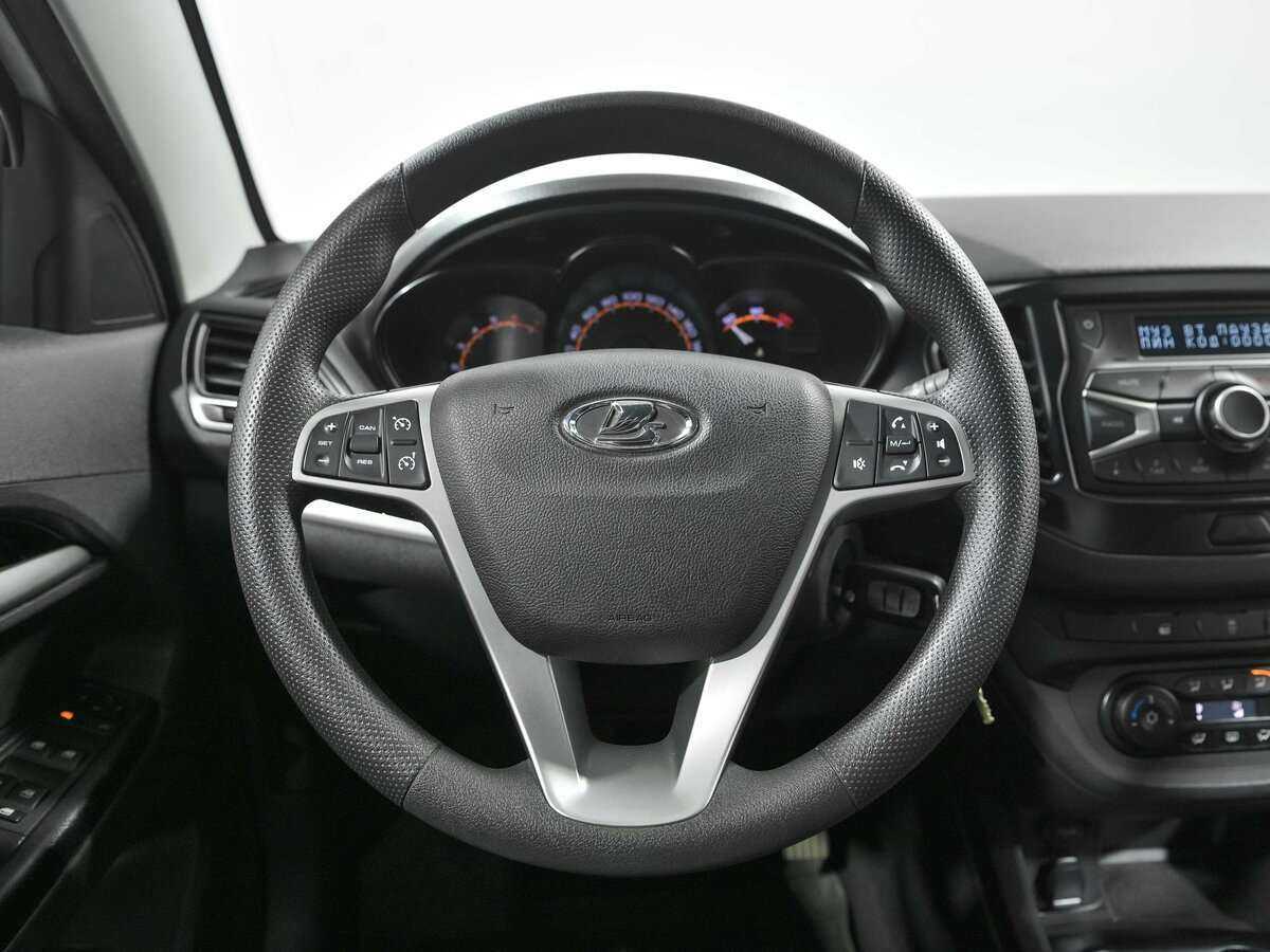 Lada (ВАЗ) Vesta б/у, 2018, Механическая. Фото: #8