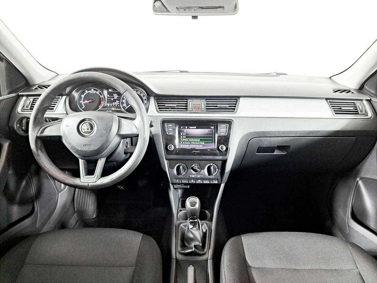 Skoda Rapid б/у, 2018, Механическая. Фото: #8