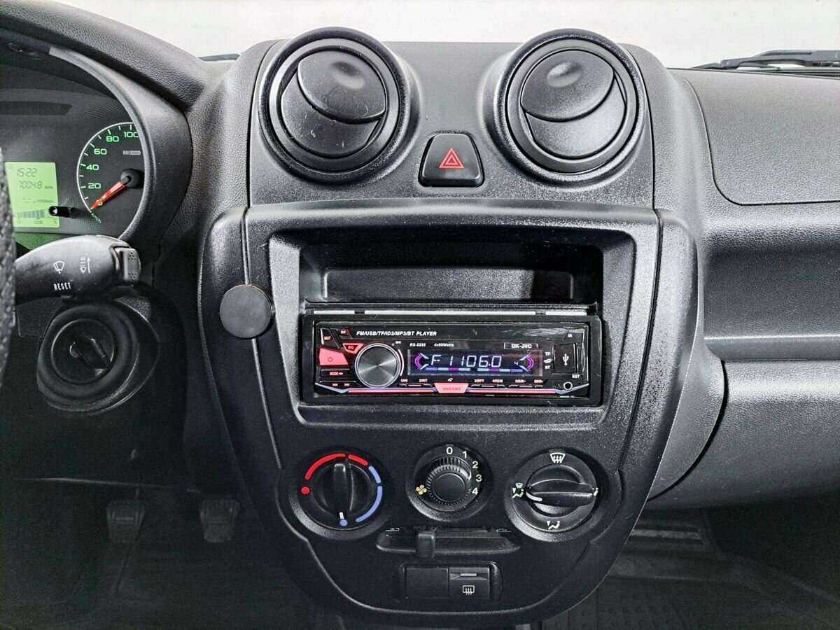 Lada (ВАЗ) Granta б/у, 2018, Механическая. Фото: #12