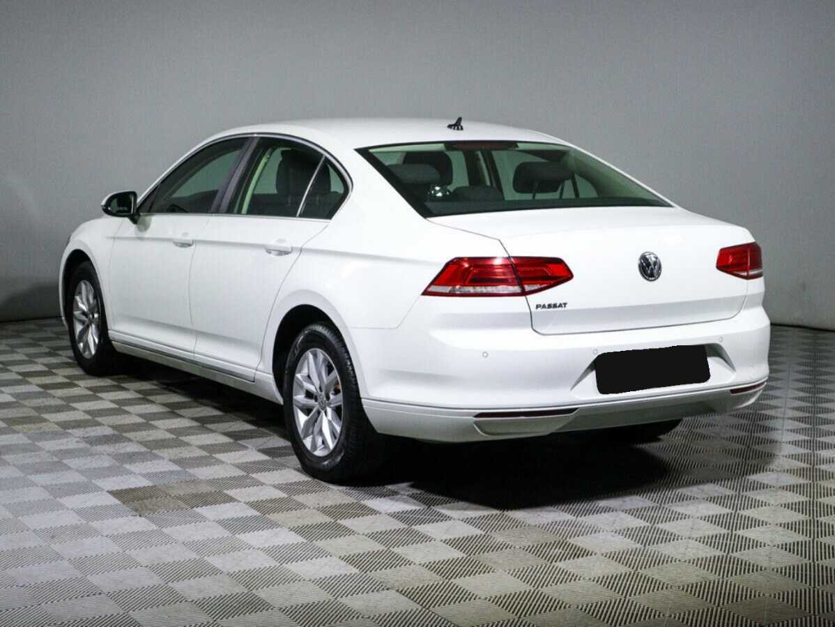 Volkswagen Passat б/у, 2019, Роботизированная. Фото: #5