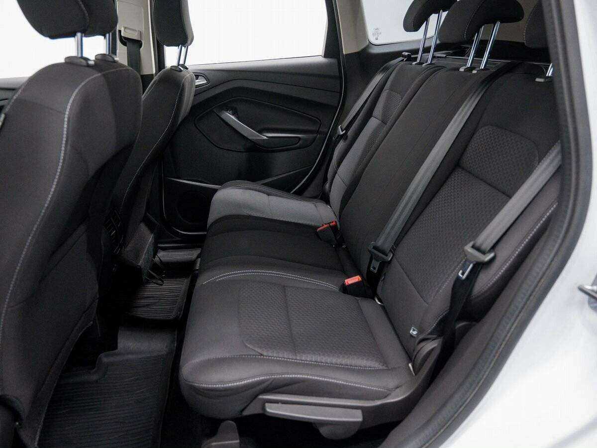 Ford Kuga б/у, 2017, Автоматическая. Фото: #12